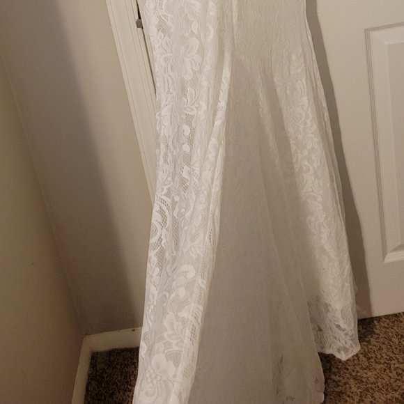 Prom and wedding dresses - Picture 7 of 16